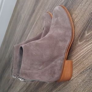 NWOB Steve Madden Leather Suede Ankle Booties - 9.5 & 6.5